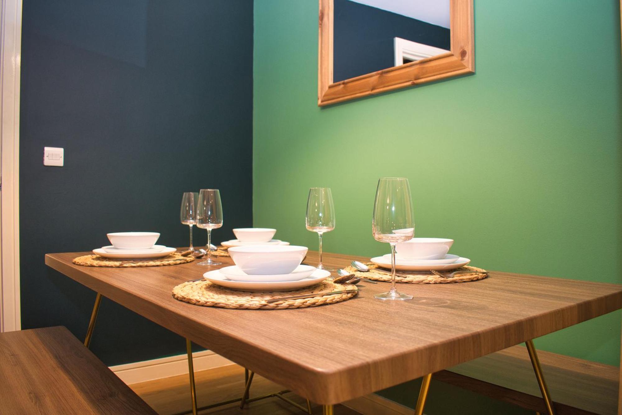 Spacious City Centre Apt - Free Parking - Ao Arena Manchester Luaran gambar